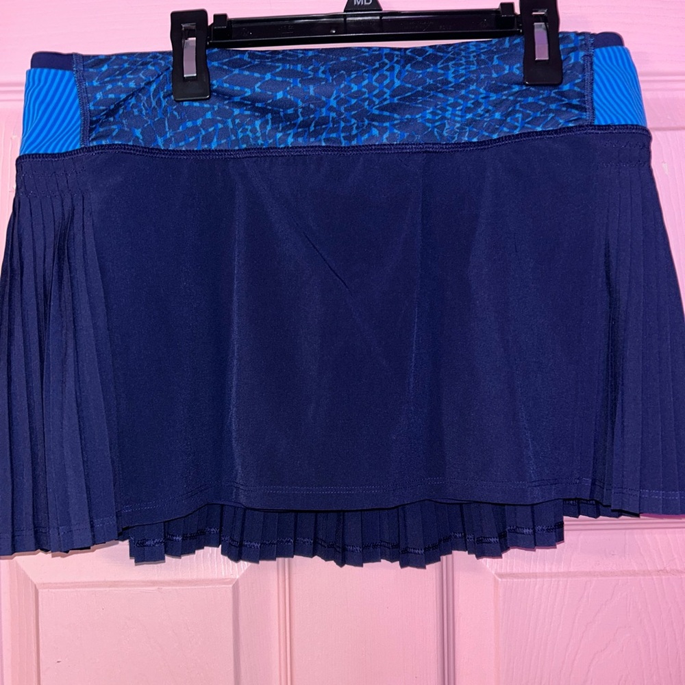 Lululemon pleated skort | skirt in dark blue
